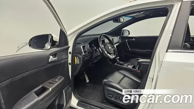 Kia Sportage The Bold 2020 — Photo 6/20
