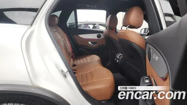 Mercedes-Benz GLC-Class 2022 — Şəkil 1/20