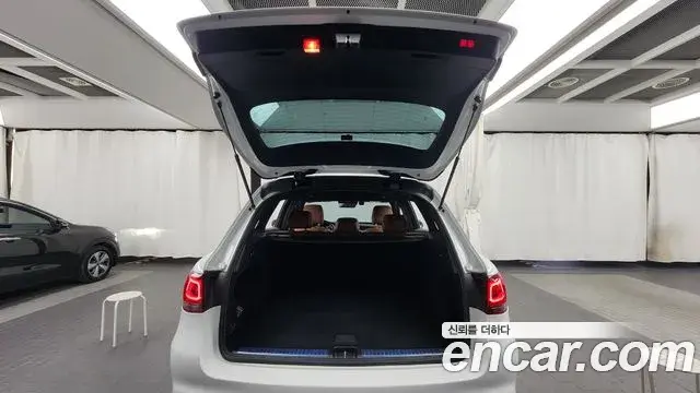 Mercedes-Benz GLC-Class 2022 — Şəkil 14/20