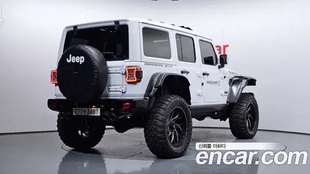 Jeep Wrangler 2020 — Фото 1/20