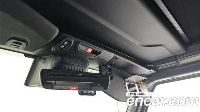 Jeep Wrangler 2020 — Фото 18/20