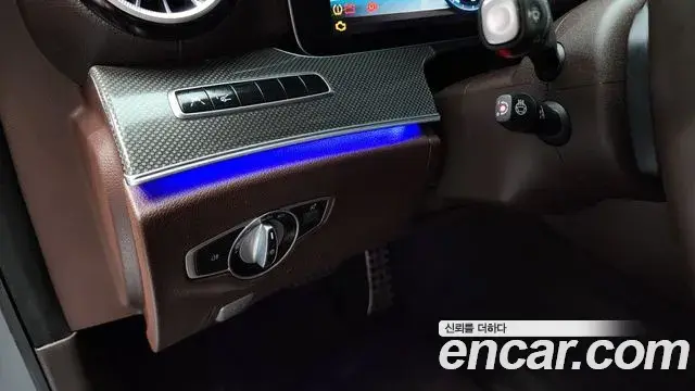 Mercedes-Benz CLS-Class 2019 — ფოტო 8/20