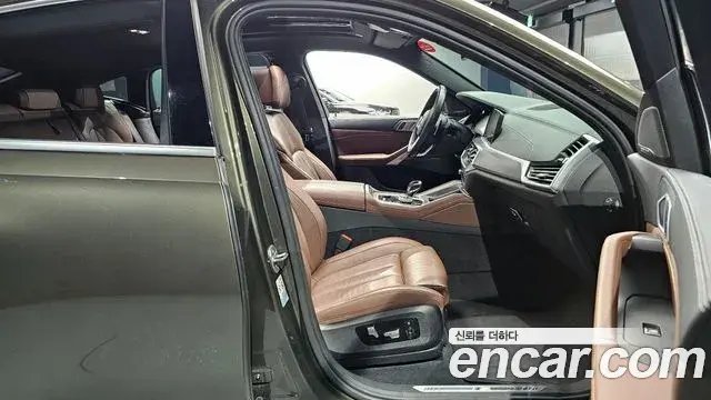 BMW X6 2020 — Şəkil 19/20