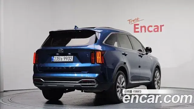 Kia Sorento 2020 — ფოტო 5/20