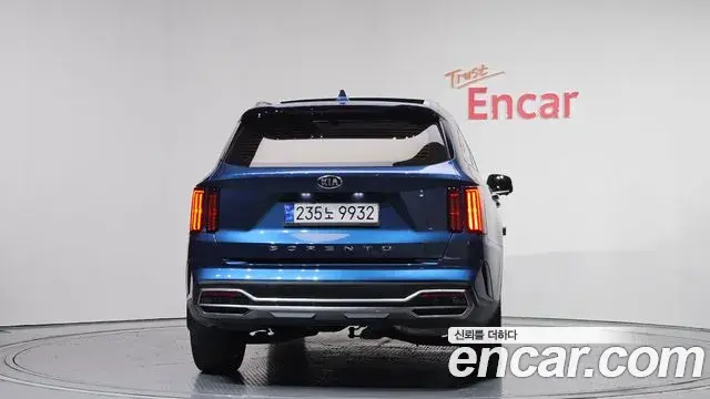 Kia Sorento 2020 — ფოტო 12/20
