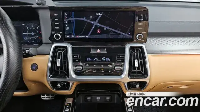 Kia Sorento 2020 — ფოტო 7/20