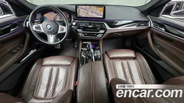 BMW 5 Series 2021 — Şəkil 8/20