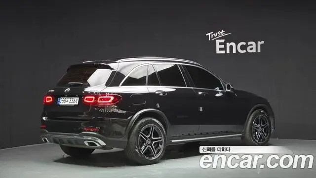 Mercedes-Benz GLC-Class 2022 — Photo 16/20
