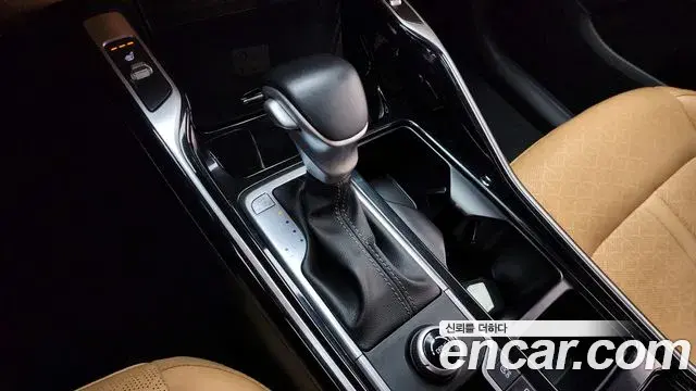 Kia Sorento 2022 — Photo 3/20