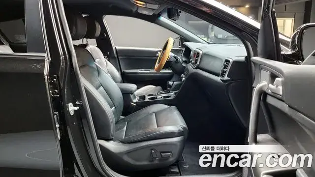 Kia Sportage The Bold 2019 — Photo 17/20