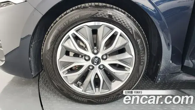 Kia K5 2020 — Şəkil 7/20
