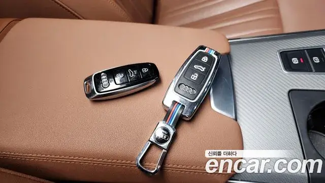 Audi A6 2021 — ფოტო 16/20