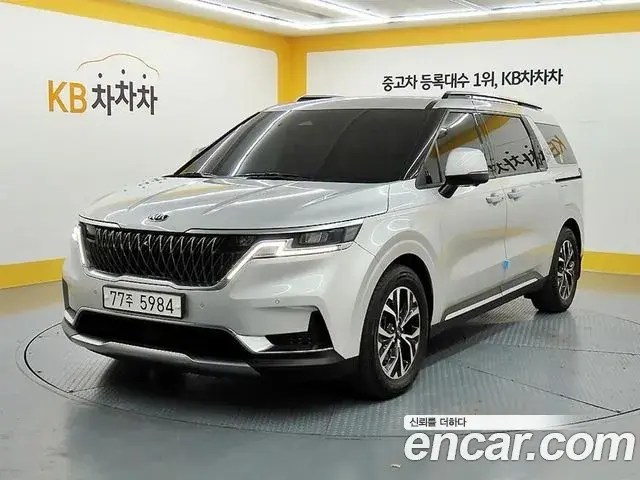 Kia Carnival 2020 — Фото 1/20