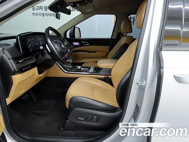 Kia Carnival 2020 — Фото 15/20