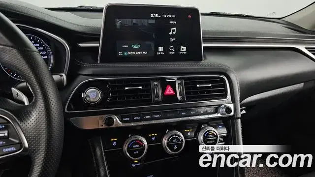 Genesis G70 2018 — ფოტო 5/20
