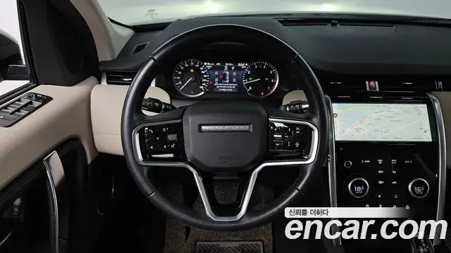 Land Rover Discovery Sport 2022 — Photo 11/20