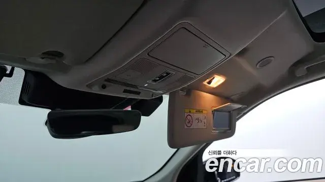 Land Rover Discovery Sport 2022 — Photo 12/20