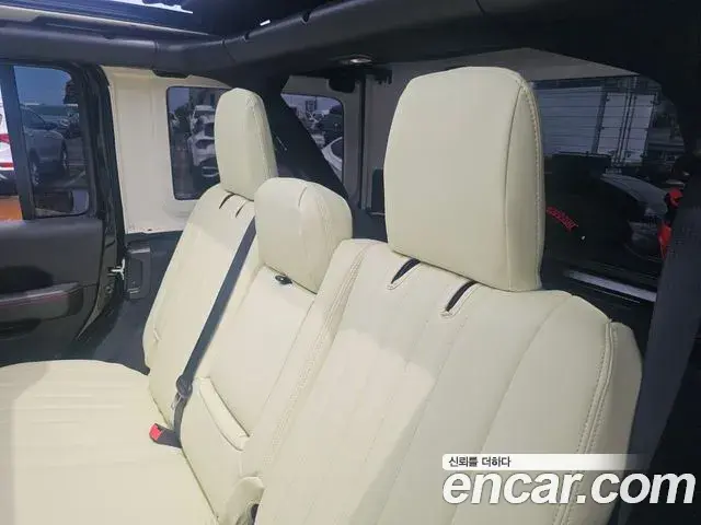 Jeep Wrangler 2023 — Photo 3/20