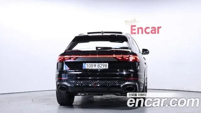Audi Q7 2025 — Фото 4/19