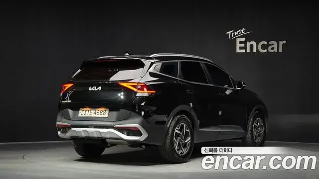 Kia Sportage 2021 — Фото 2/20