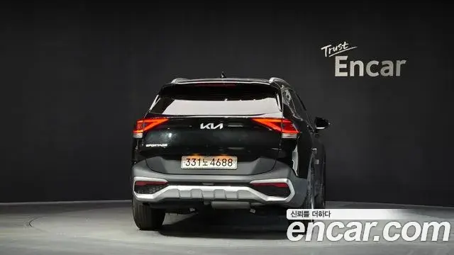 Kia Sportage 2021 — Фото 4/20