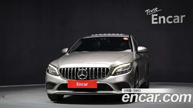 Mercedes-Benz C-Class 2020 — ფოტო 20/20