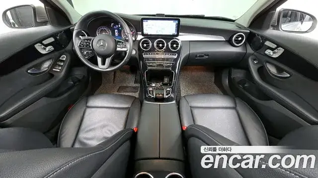 Mercedes-Benz C-Class 2020 — ფოტო 6/20
