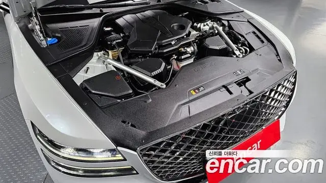 Genesis G80 2023 — Photo 12/20
