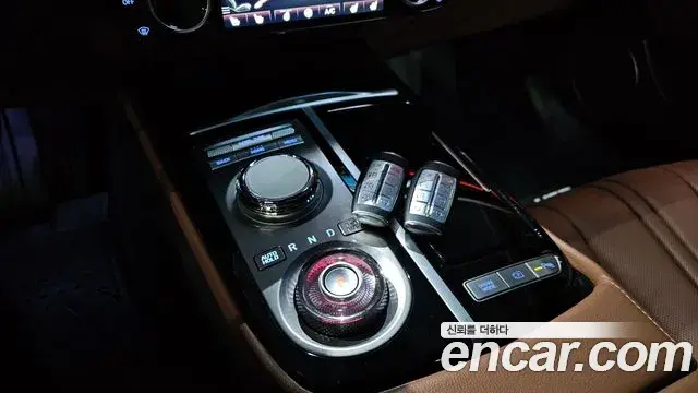 Genesis G80 2023 — Photo 9/20