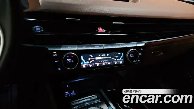 Genesis G80 2023 — Photo 15/20