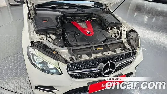 Mercedes-Benz GLC-Class 2018 — Şəkil 19/20