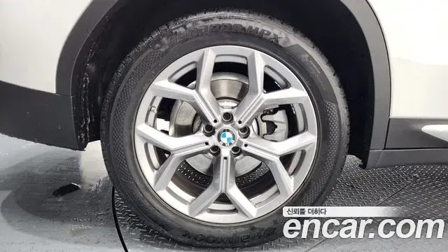 BMW X3 2021 — Photo 18/20