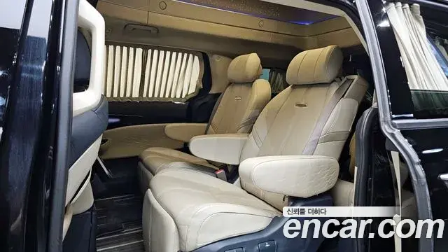 Kia Carnival 2021 — Фото 10/20