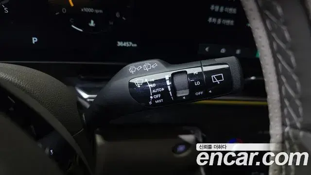 Kia Carnival 2023 — Фото 16/20
