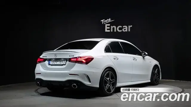 Mercedes-Benz A-Class 2021 — Photo 11/20