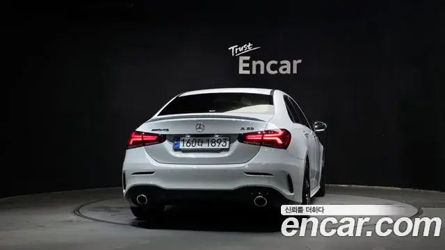 Mercedes-Benz A-Class 2021 — Photo 3/20