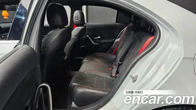 Mercedes-Benz A-Class 2021 — Photo 16/20