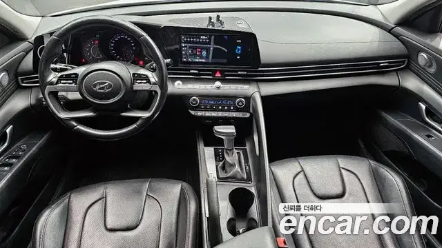 Hyundai The New Avante Hybrid 2022 — Photo 3/30