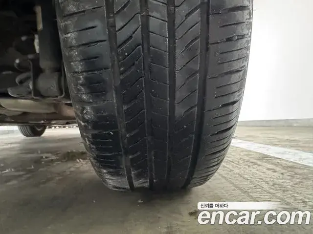 Hyundai The New Avante Hybrid 2022 — Photo 10/30