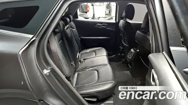 Kia Sportage 2023 — Şəkil 18/20
