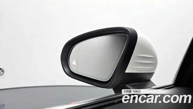 Mercedes-Benz A-Class 2020 — Фото 19/20