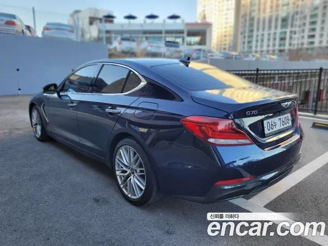 Genesis G70 2019 — Şəkil 11/20
