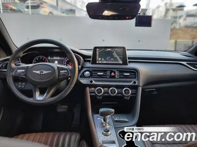 Genesis G70 2019 — Şəkil 18/20