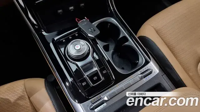 Kia Carnival 2021 — Photo 3/20