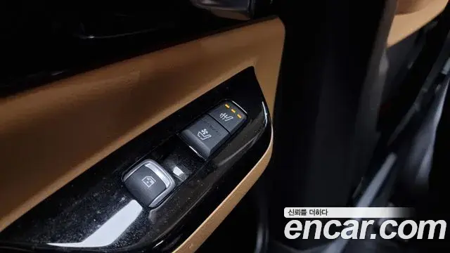 Kia Carnival 2021 — Photo 20/20