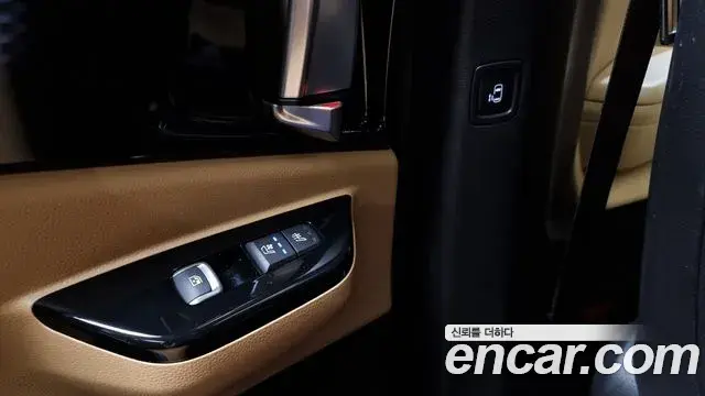 Kia Carnival 2020 — Фото 17/20