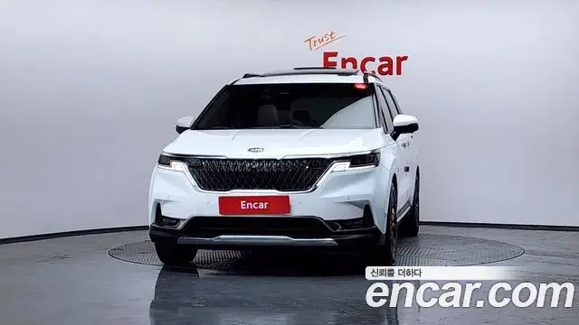 Kia Carnival 2020 — Фото 3/20