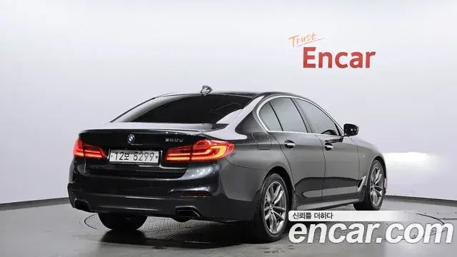 BMW 5 Series 2018 — Фото 2/20