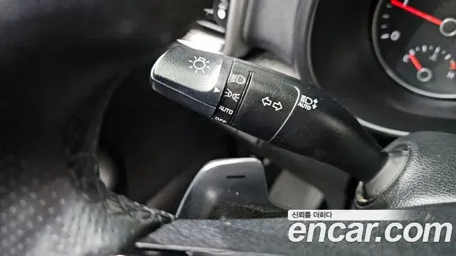 Kia Sportage The Bold 2018 — Şəkil 8/20