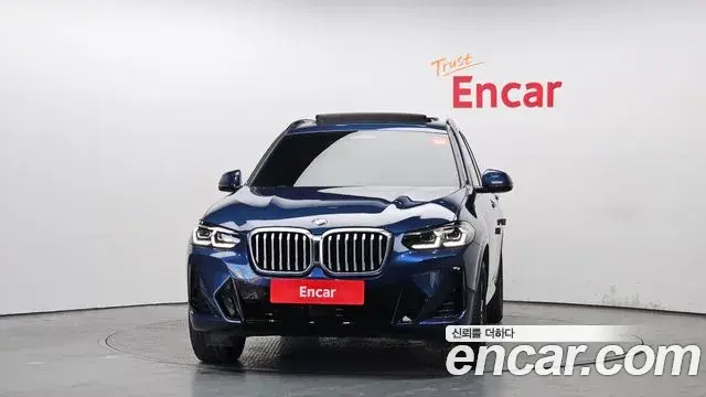 BMW X3 2022 — ფოტო 15/20